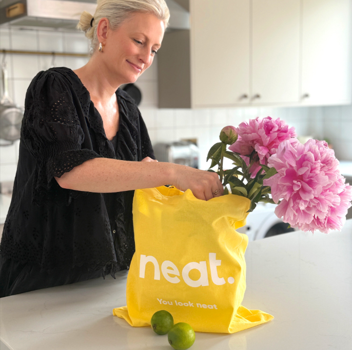 neat. Tote Bag